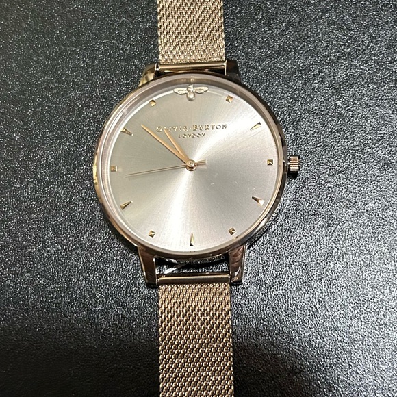 OLIVIA BURTON WATCH WITH 34mm ROSE GOLD WITH GREY TONE FACE & MESHBRACELET - Picture 1 of 6